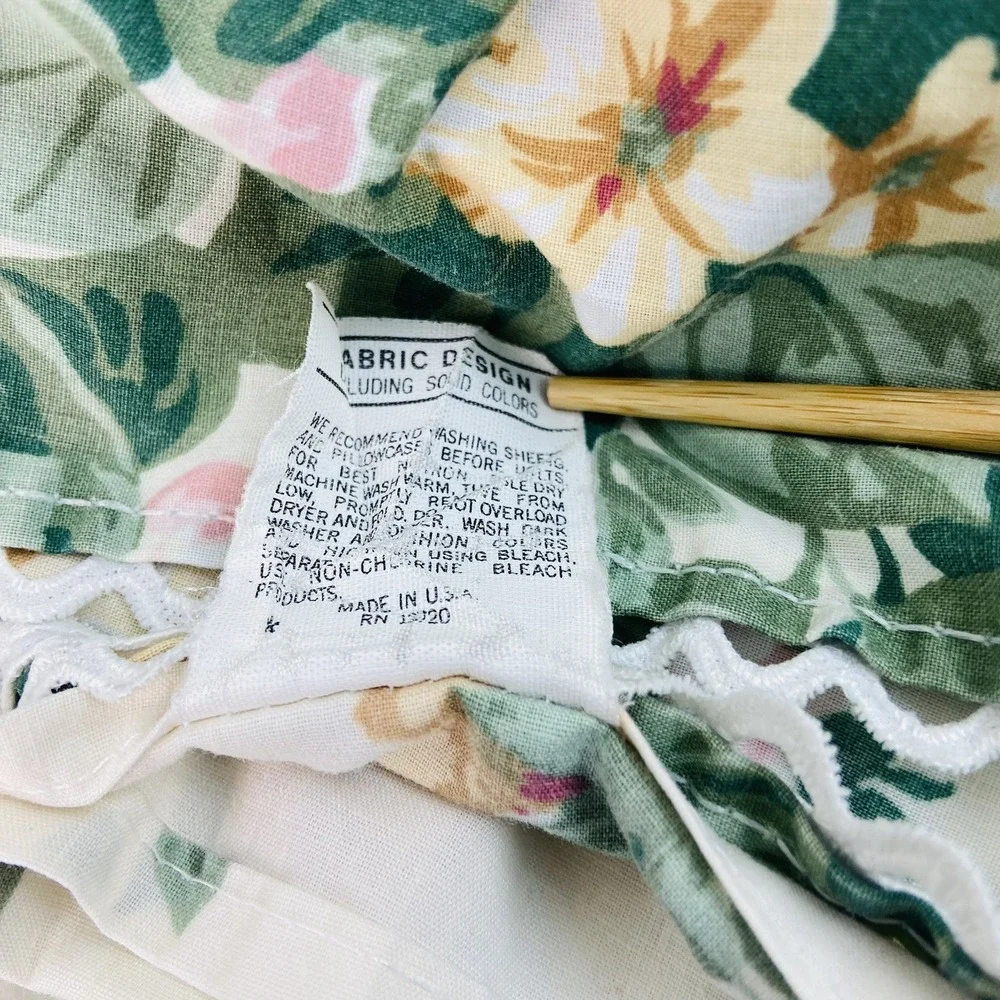 Vintage Rose Floral Ruffle Top Flat Sheet 1 Pillow Case Full Size GrannyCore